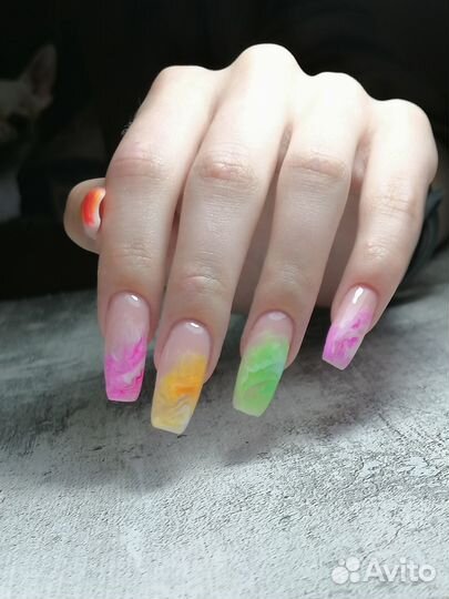 Маникюр
