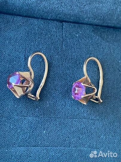 Серьги золотые с корундом 583 пробы СССР