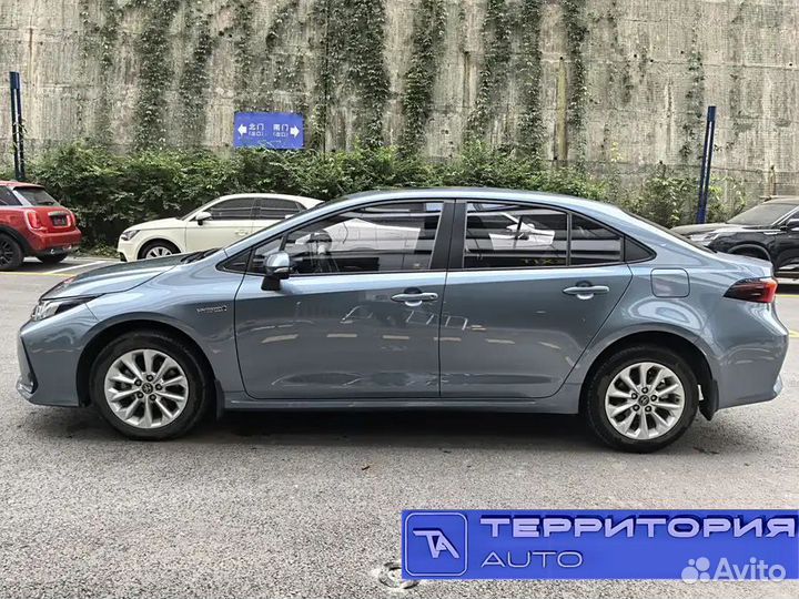 Toyota Corolla 1.8 CVT, 2021, 42 000 км
