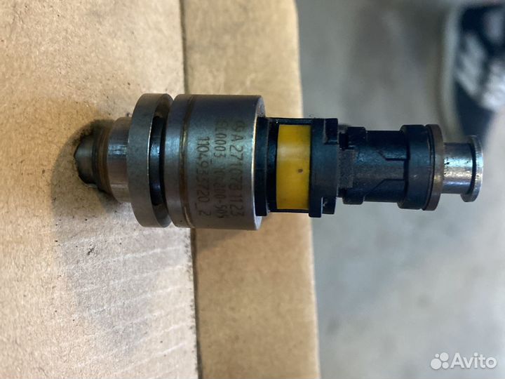 Форсунка топливная двигатель M271 Mercedes