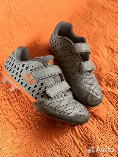 Футбольные бутсы 33 размер