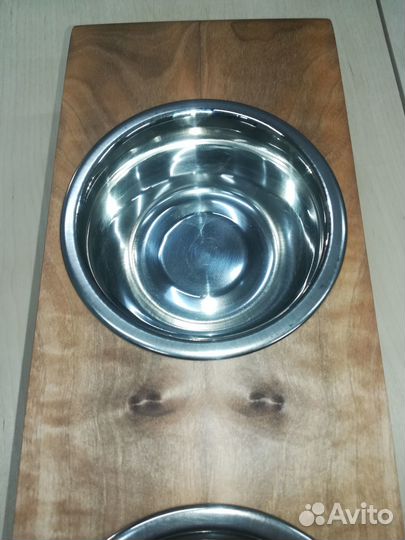 Подставка (стойка) с мисками для кошек и собак