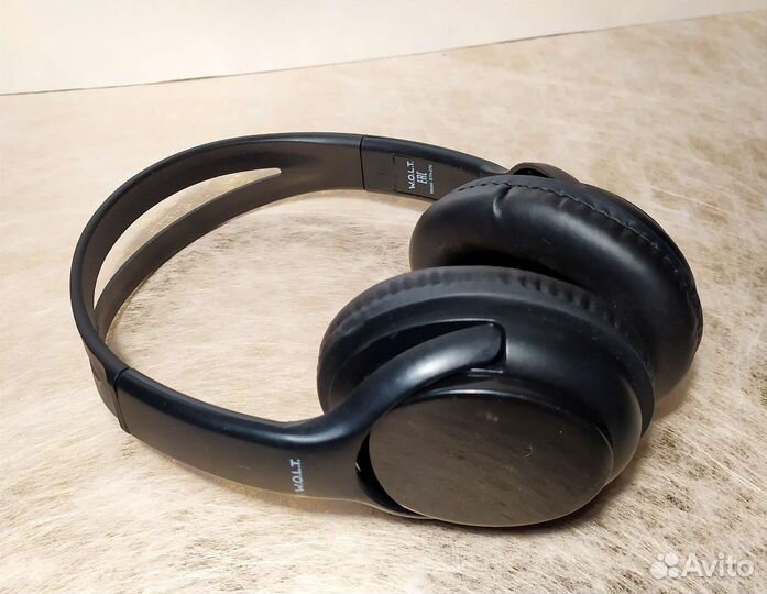 Беспроводные большие наушники