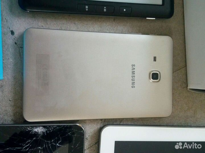 Планшеты на запчасти