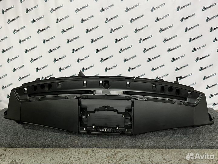 Передняя панель (торпедо) Iveco Daily 35S180 2021