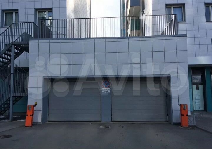 Машиноместо, 13 м²