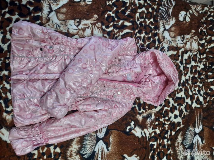 Куртка на девочку