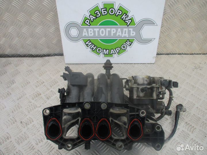 Впускной коллектор с заслонкой Fiat Albea 1.4 8v