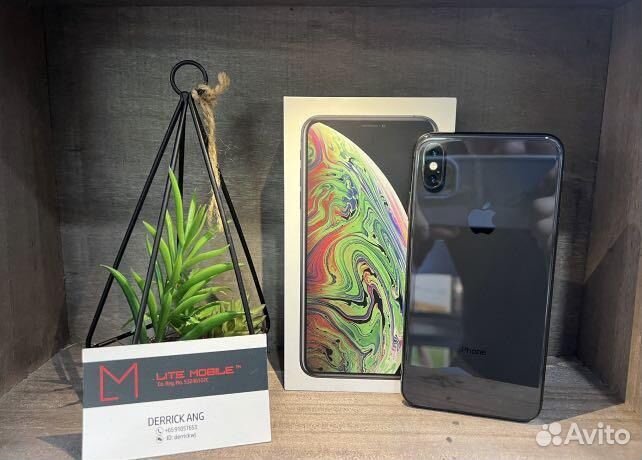 iPhone Xs Max, 64 ГБ