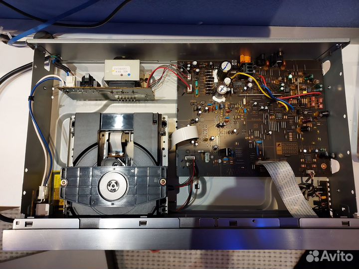 Cd проигрыватель Yamaha cdx596
