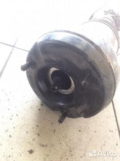 Стойка амортизатора (Пневмоподвеска) передняя