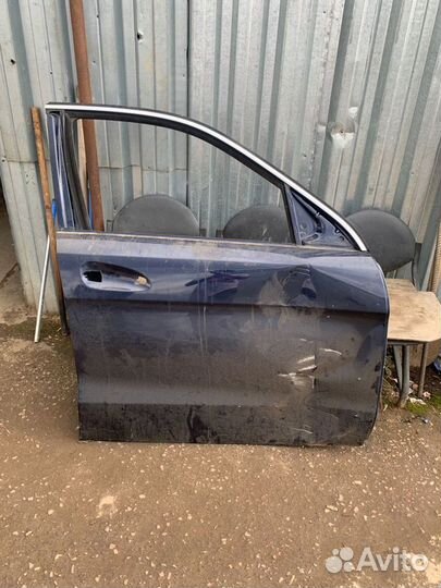 Правая дверь Mercedes-benz GL350 x166
