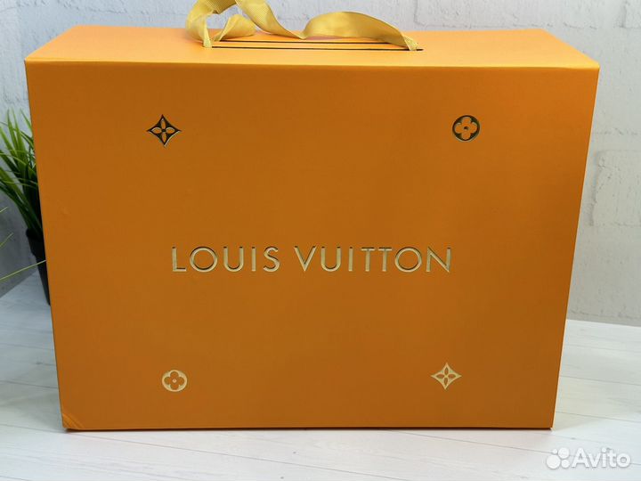 Сумка нагрудная Louis Vuitton