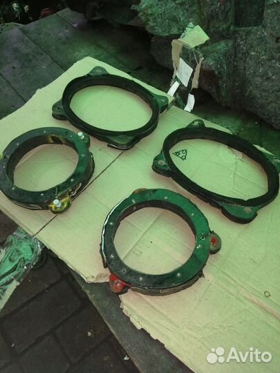 Подиумы toyota corolla 150