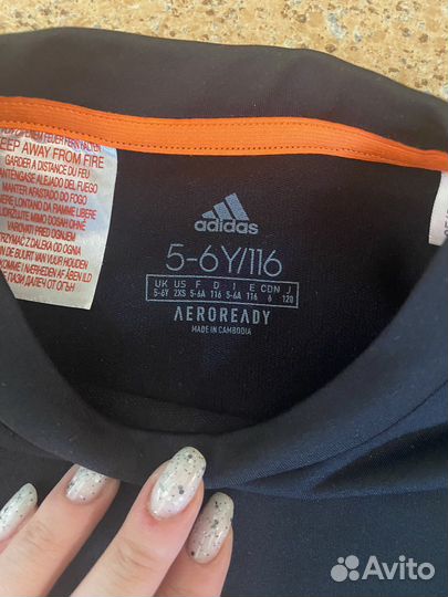 Лонгслив adidas