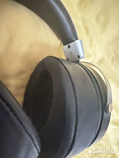 Наушники динамические полноразмерные