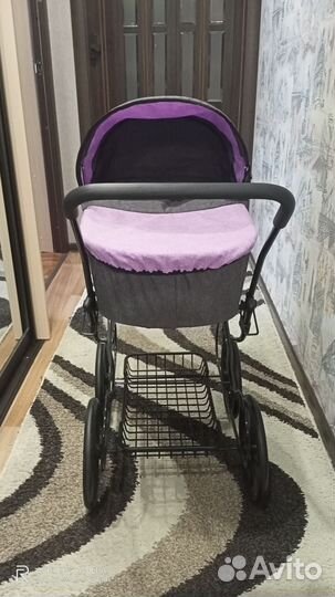 Коляска для кукол
