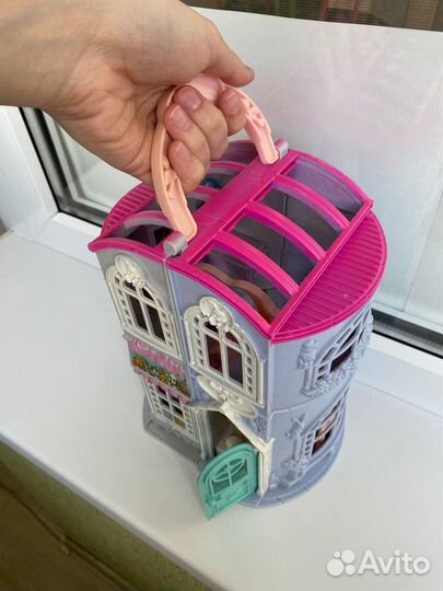 Переносной игрушечный домик трансфор