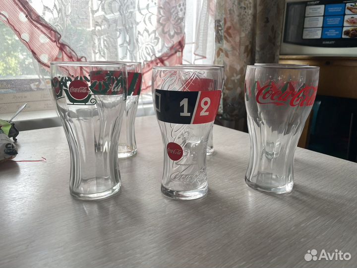 Стаканы кока кола