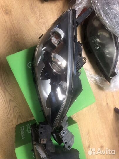 Mazda 3 bk фара хэтчбек левая правая