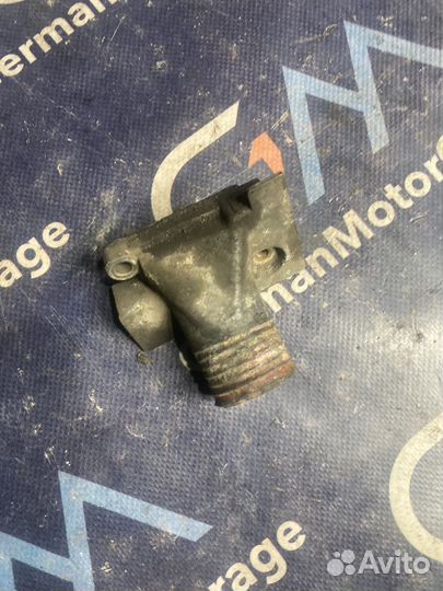 Фланец системы охлаждения BMW M40 E36