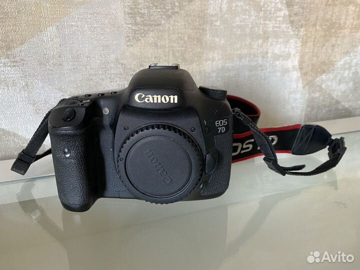 Фотоаппарат Canon EOS 7d