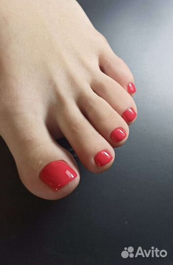 Маникюр с покрытием гель-лаком