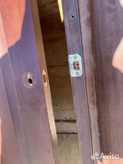 Межкомнатные двери бу с коробкой 80х200