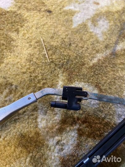 Дворники на фары ваз 2105