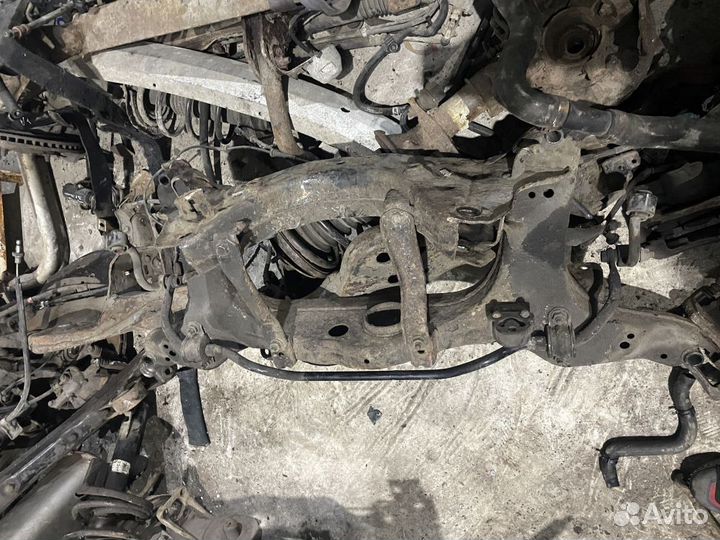 Подрамник задний nissan qashqai J10 x-trail T31