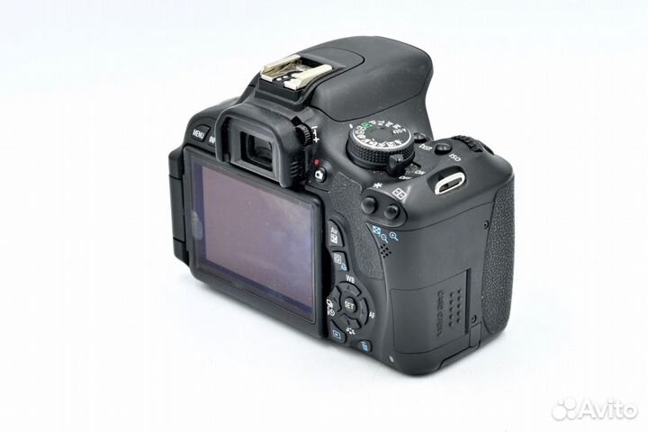 Зеркальный фотоаппарат Canon EOS 600D Body