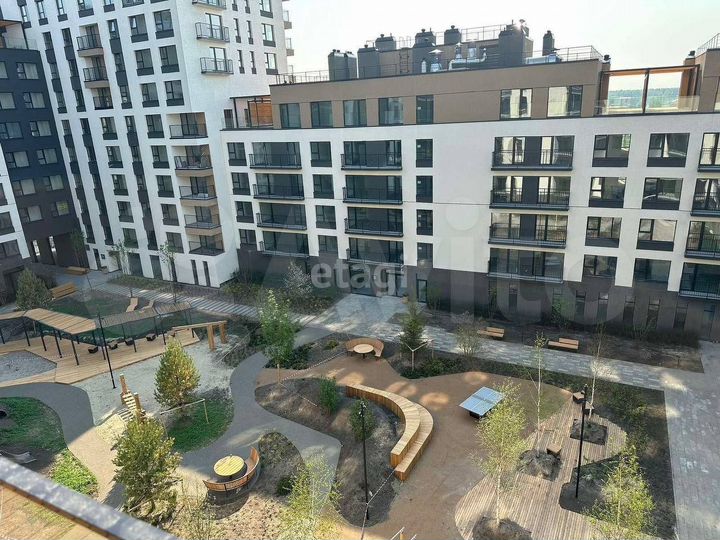 2-к. квартира, 107,8 м², 6/18 эт.