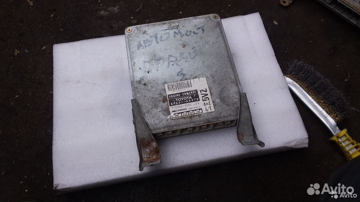 Блок управления двигателем 5VZ Toyota LC Prado 90