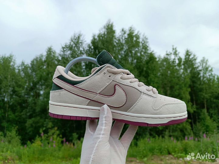 Кроссовки Nike Dunk