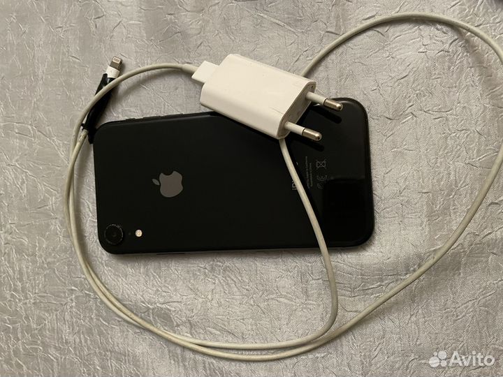 iPhone Xr, 64 ГБ