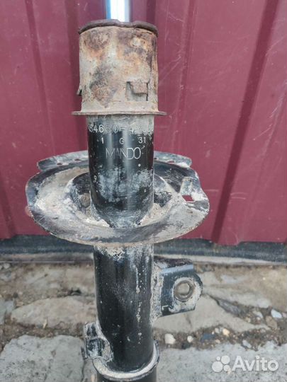 Стойки на Киа Рио 3