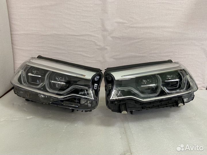 Фары на BMW 5 G30 G31 Adaptive LED комплект