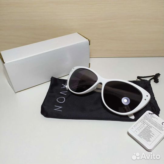 Солнцезащитные очки avon