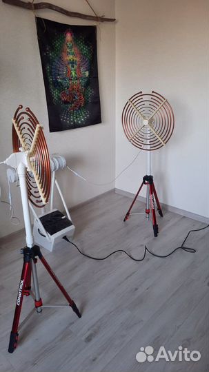 Мультиволновой осцилятор