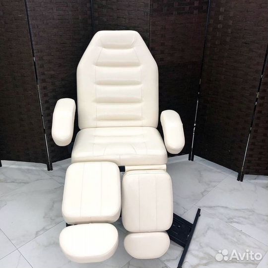 Педикюрное кресло на гидравлике