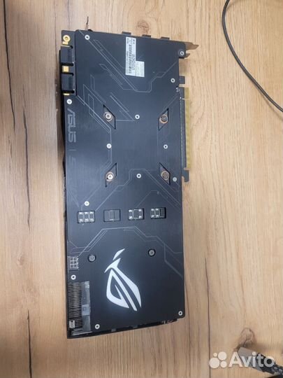 Asus GeForce GTX 1070 strix 8GB