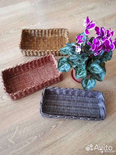 Подносы из лозы