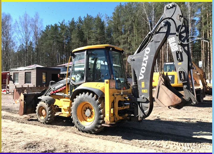 Лобовое стекло на Volvo BL61 BL71