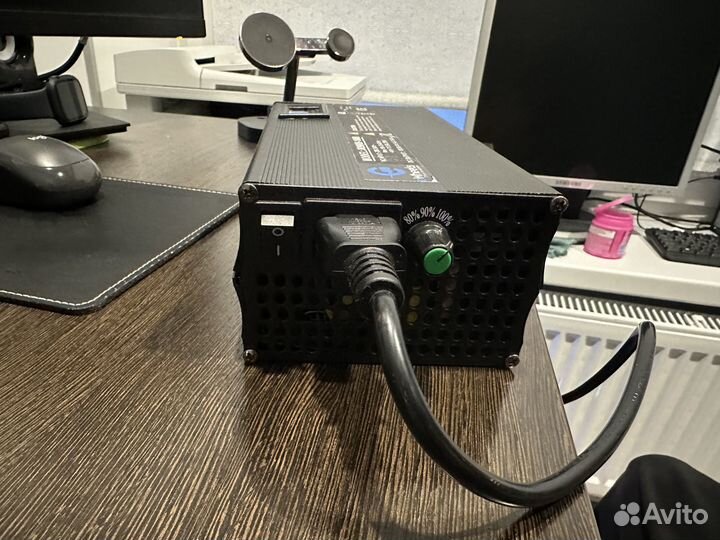 Регулируемый зярядник моноколеса 100v 5-9А 80-100%