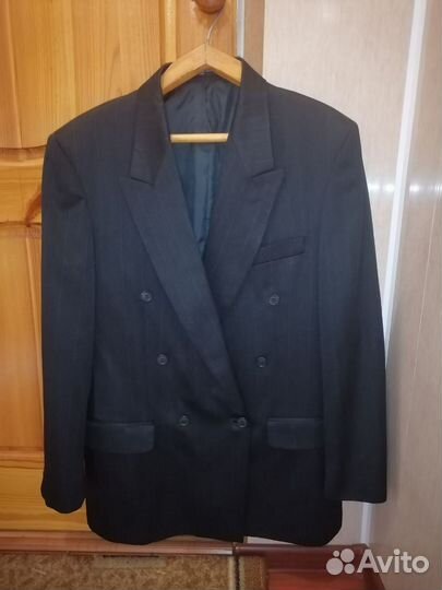Костюм мужской