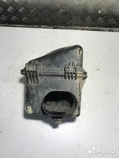 Корпус воздушного фильтра Geely MK