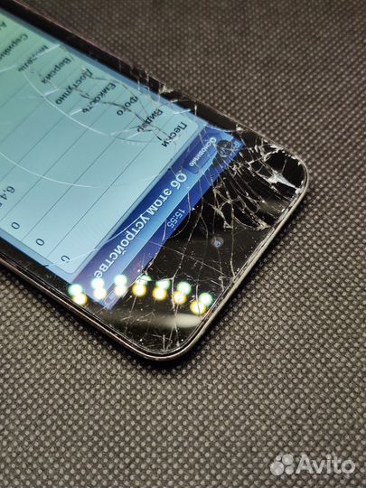 Apple iPod Touch 4 Gen A1367 8 Gb