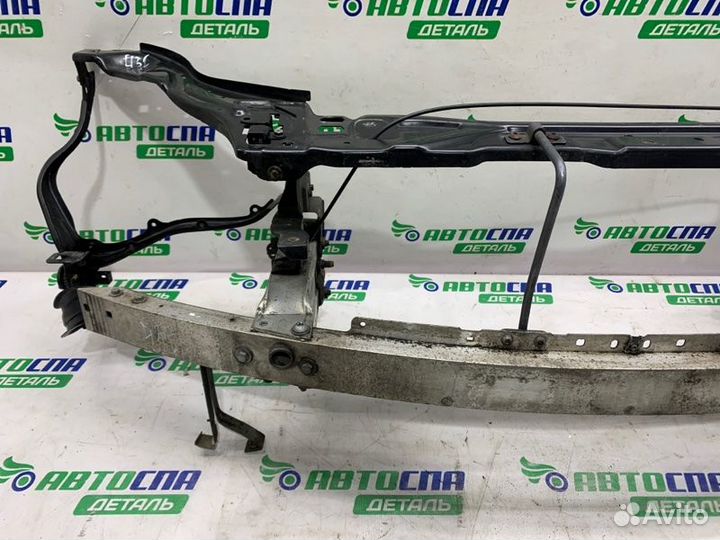 Телевизор панель радиаторов передний Mercedes Benz