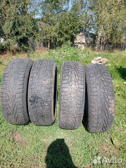 Nordman 7 215/70 R16