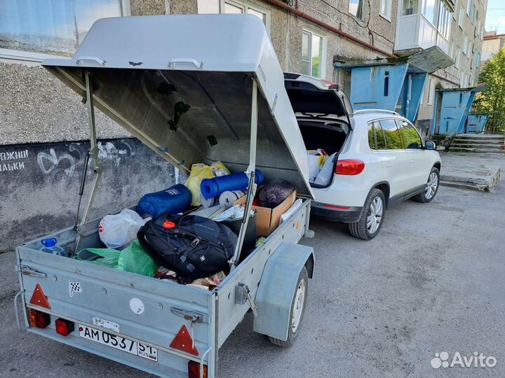 Прицеп легковой Лав-81011 с крышкой
